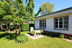Bungalow am Schmachter See by Rujana, Binz